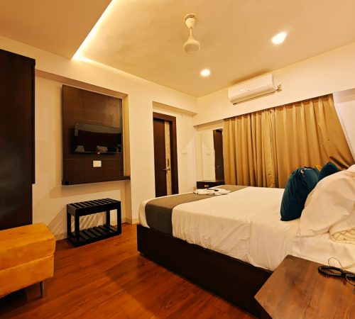 WhatsApp Image 2025-10-11 at 1.39.49 PM