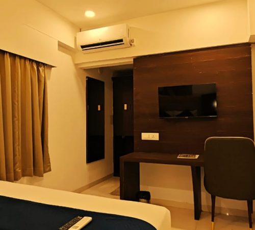 WhatsApp Image 2025-11-10 at 3.16.57 PM (1)