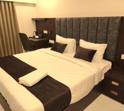 WhatsApp Image 2025-11-10 at 5.31.02 PM